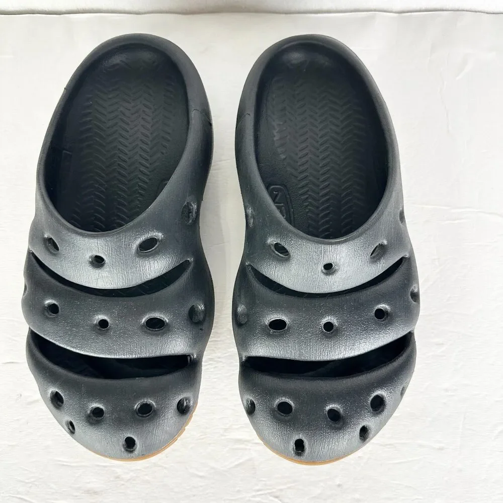 Keen Yogui Clog Slide Men's 8 Women's 10 Black Outdoor Lightweight